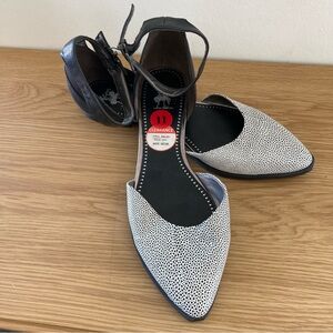 Sam Edelman Slingback Flats - NWT